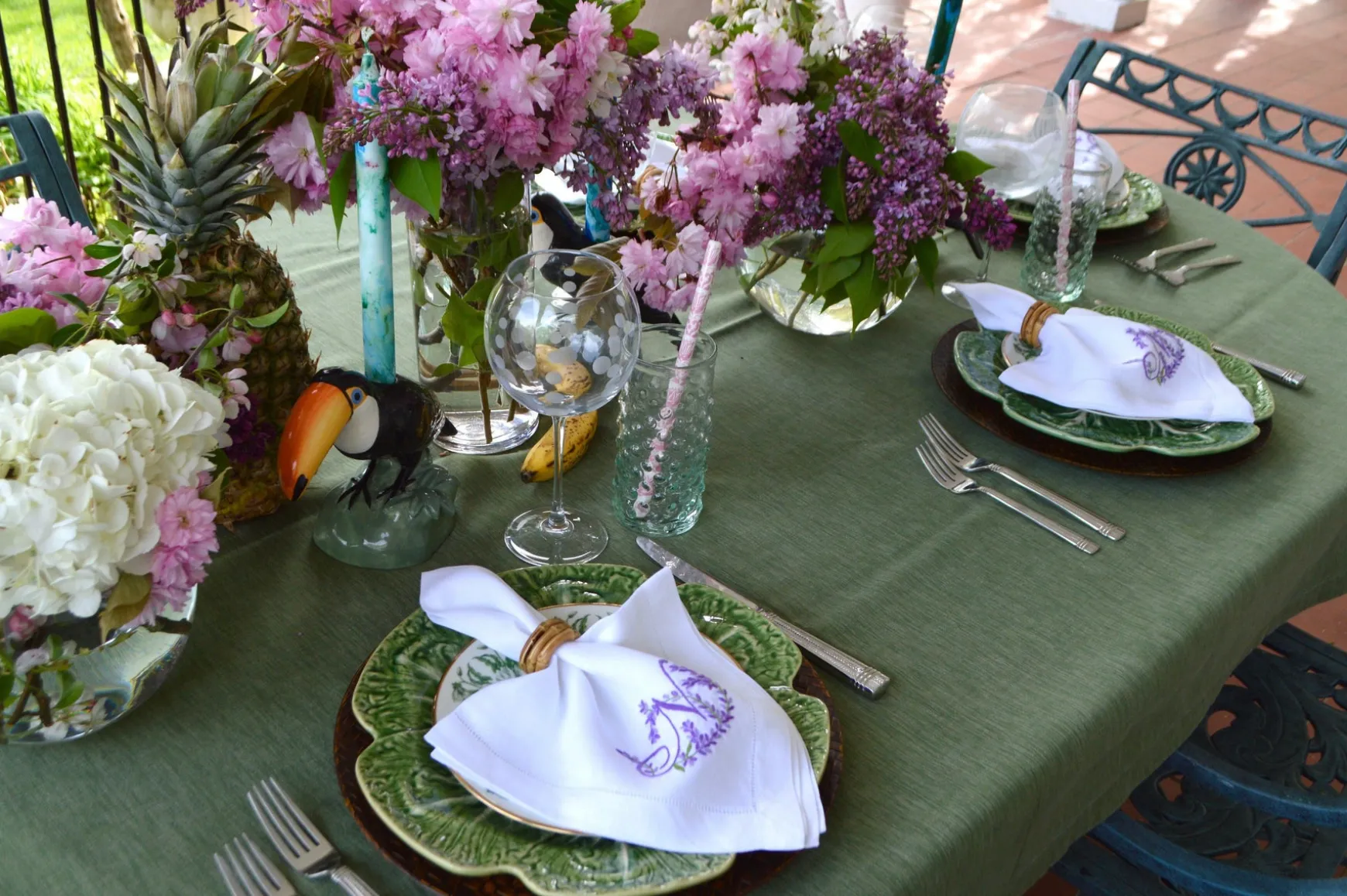 Custom Embroidered Dinner Napkins