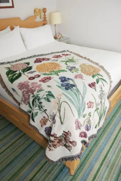 Knitted Flower Blanket