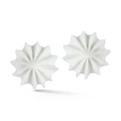 Meringue Kisses