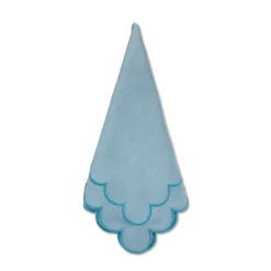 Sea Foam Scalloped Dinner Napkins (4)